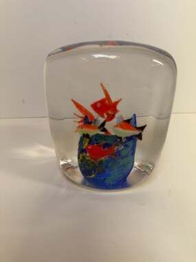 Vintage Art Glass Aquarium Paperweight with Tropical Fish 4.5 Inch